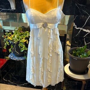 Elegant White Lace dress